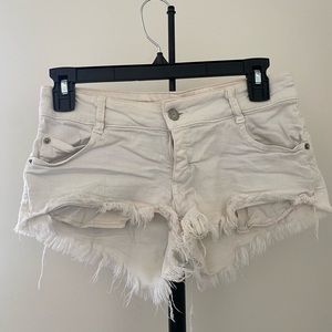 white low rise denim shorts